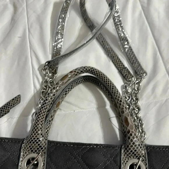Chico’s Gray Faux-Snakeskin Trim Bag - Picture 5 of 7